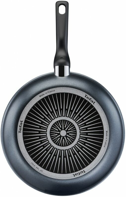 Сковорода Tefal Force 4218924, с крышкой, черный