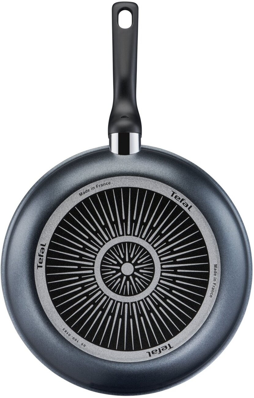 Сковорода Tefal Force 4218022, без крышки, черный